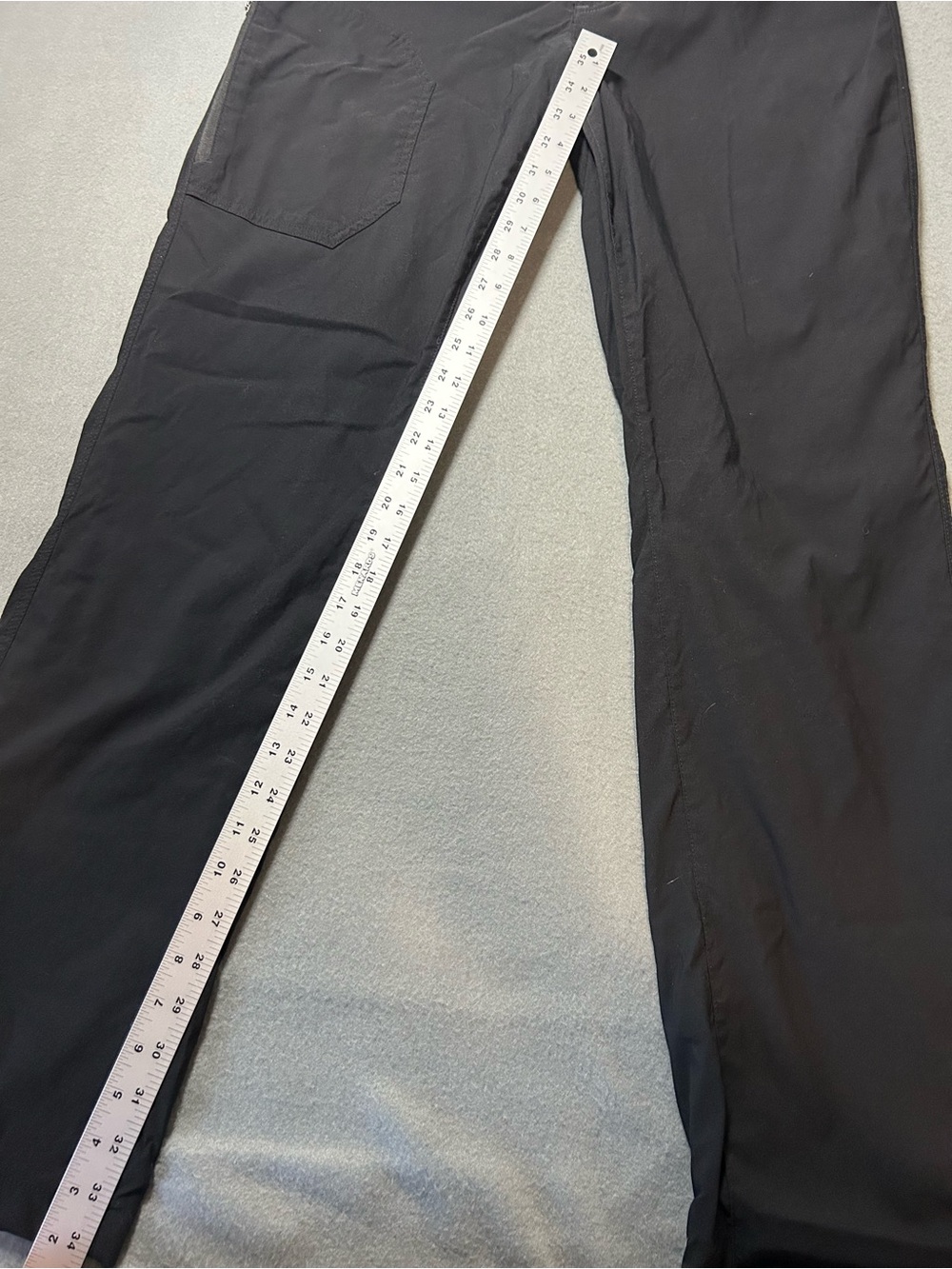 Eddie Bauer Black Men's Pants - Picture 4 of 9